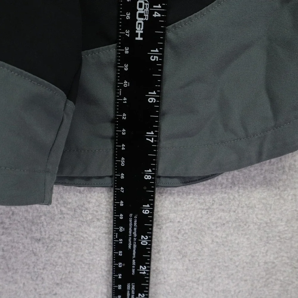 Under Armour Shorts Mens Small Loose Activewear Gym Training Athletic Black Gray